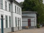 Vieneburg, ltester erhaltener Bahnhof Deutschlands von 1840, rechts der sogenannte Kaisersaal, 23.07.2006