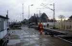 Warnemnde DR: Blick vom Fhrhafen auf den Warnemnder Bahnhof am 14.