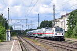 Am 1.8.21 konnte ich meine erste FV 147er im Regeleinsatz aufnehmen. 147 579-7 schiebt ihren IC durch Wefensleben gen Helmstedt.

Wefensleben 01.08.2021