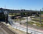 Weil am Rhein, neuer Zugang zu den Bahnsteigen von der Straßenbahnbrücke, eröffnet April 2018, Juli 2018