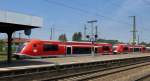 Dieseltriebwagen bei der Einfahrt in den Bahnhof Weil am Rhein, Aug.2015