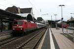 120 132-6 mit einem IC am 22.05.13 bei der Durchfahrt in Worms Hbf.