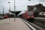 101 051-1 mit einem IC bei der Durchfahrt in Worms Hbf.