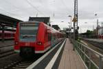 425 763-0 als RE44 nach Mannheim Hbf am 22.05.13 bei der Einfahrt in Worms.