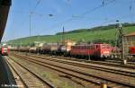 Besser kann ein Fototag nicht beginnen,herrliches Fotowetter,schne Umgebung und der Sonderling 140 450-8,welche mit ihrem Kesselzug auf die Weiterfahrt nach Nrnberg wartete (Wrzburg Hbf 21.08.10)