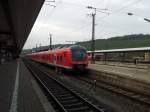 04.10.2013 - Mainfrankenbahn 440 821-7 einzeln vor einer Doppeltraktion 440er bereitgestellt im Wrzburger Hauptbahnhof.