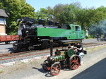 Museumsbahnhof ASBACH/WW am 14.8.2016,Tag der offenen Tür und Laurentiuskirmes  mit großem Krammarkt- zwar dampft die  53  der RSE nicht mehr,dafür zog eine  Mini-Lokomobile unter Dampf