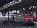 111 015-4 mit dem RE10422 aus Dortmund bei der Einfahrt in Aachen Hbf, 24.7.10