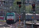 Trotz Gtergleise durch den Hbf kommt COBRA Lok 2804 aus Aachen-West Richtung Kln ber das Gleis 7 durch den Aachener Hbf, 11.9.10