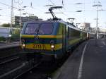 2713 und 2707 rangiern im Aachener Hbf um mit den Wagen vom DFB Pokalzug des Meidericher Sportvereins wieder in die Heimat zu bringen (So,22.05.11)