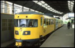 NS Triebwagen DE II 179 bediente am 13.5.1995 um 12.33 Uhr im HBF Aachen den Nahverkehr zum holländischen Heerlen.