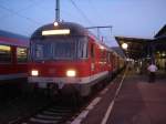 Bei Nchtlicher stimmung stand dieser RE-Zug nach Donauwrth im Aalener HBF.