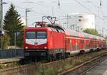 DB 112 101-1 als Zuglok am RE 3 / 3310 am 20.10.2021 - Bf Anklam