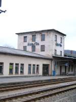 Das Auer Empfangsgebude hat schon bessere Seiten gesehen, 15.12.07