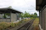 Das Gleis vom Bahnsteig 5, am 30.07.2023 in Bad Hersfeld.