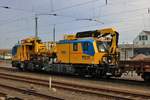 Rail Power Systems Plasser und Theurer MTW 100 9436 009-1 Arbeitsfahrzeug am 21.03.20 in Bad Vilbel Bhf vom Bahnsteig aus fotografiert