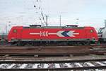 Seitenportrait von RHC 2067 (185 632-7), als diese am Nachmittag des 19.01.2017 zusammen mit RHC 187 076-5 abgestellt im Badischen Bahnhof von Basel standen.
