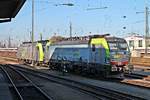 Am Nachmittag des 18.10.2017 steht Re 475 405 zusammen mit Re 485 015-2 abgestellt im BLSC-Abstellbereich im Badischen Bahnhof von Basel und warteten dort auf ihren nächsten Einsatz.