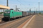 145-CL 005 (145 096-4) am 12.05.2015 mit einem Containerzug nach Aachen West/-Antwerpen in Basel Bad Bf und fuhr in Richtung Freiburg.
