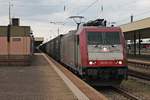 Mit einem GTS-Containerzug fuhr am 23.07.2015 die 185 591-5 durch den Badischen Bahnhof von Basel in Richtung Rangierbahnhof Muttenz.