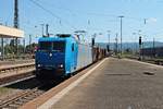 Am 05.08.2015 fuhr Alpha Trains/Railtraxx 185 515-4 mit ihrem Containerzug nach Aachen West/Antwerpen durch den Badischen Bahnhof von Basel in Richtung Norden.