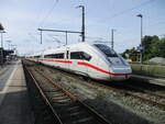 ICE 7812 217,am 01.Oktober 2021,als ICE Binz-Berlin Südkreuz,auf Gleis 3,in Bergen/Rügen.