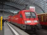 182 005 steht mit einem RE160 in Berlin Hbf. (Herbst 2013)