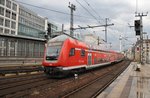 Von 112 128 geschoben fährt der RE1 (RE18128) von Frankfurt(Oder) nach Magdeburg Hauptbahnhof am 31.7.2016 in Berlin Friedrichstraße ein. 