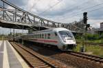 Hier IC2354 von Berlin Gesundbrunnen nach Köln Hbf., bei der Einfahrt am 27.6.2014 in Berlin Gesundbrunnen. Schublok war 101 018-0.