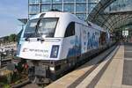 370 002-5 macht sich am 07.08.2021 mit dem EC45 nach Warszawa Wschodnia im Berliner Hauptbahnhof auf den Weg. 