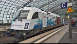 5 370 002 (EU44-002 | 91 51 5370 002-5 PL-PKPIC | Siemens ES64U4) ist im Endbahnhof Berlin Hbf auf Gleis 14 eingetroffen.