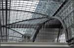 Stahl und Glas -     Hauptbahnhof Berlin.