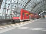 Hier ein RE7 von Bad Belzig nach Wnsdorf-Waldstadt, dieser Zug stand am 9.7.2011 in Berlin Hbf.