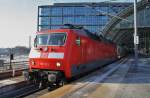 Hier 120 110-2 mit IC2243 von Bad Bentheim nach Berlin Ostbahnhof, dieser Zug stand am 30.1.2012 in Berlin Hbf.