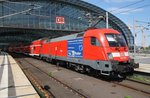 182 008 drückt den RE1 (RE18116) von Frankfurt(Oder) nach Magdeburg Hauptbahnhof am 13.5.2016 in den Berliner Hauptbahnhof.