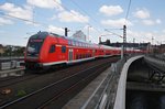 RE1 (RE18178) von Frankfurt(Oder) kommend fährt am 13.5.2016 in Berlin Hauptbahnhof ein, Ziel der Fahrt ist Brandenburg Hauptbahnhof.