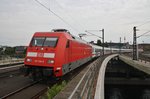 101 138-6 fährt am 31.7.2016 mit IC1915 von Berlin Ostbahnhof nach Tübingen Hauptbahnhof in Berlin Hauptbahnhof ein.