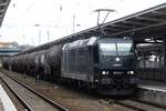 Die MRCE Dispo-Lok 185 545-1 der CTL Logistics durchfuhr mit einem Kesselwagenzug Berlin Lichtenberg am 24.04.2017