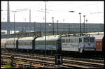 Dieser Zug von Scandlines mit Lok 109-2 stand am 24.9.2005 im Bahnhof Berlin - Lichtenberg.