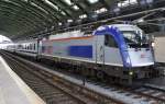 Hier 5 370 006 mit EC46 von Warszawa Wschodnia nach Berlin Hbf., dieser Zug stand am 29.6.2013 in Berlin Ostbahnhof.