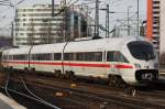 Hier 605 010-8  Wehrheim (Taunus)  als ICE35 von Berlin Ostbahnhof nach Kbenhavn H, bei der Ausfahrt am 4.1.2014 aus Berlin Ostbahnhof.