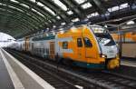 Hier 445 111-8 als RE2 (RE83967) von Cottbus nach Wismar, dieser Triebzug stand am 4.1.2014 in Berlin Ostbahnhof. 