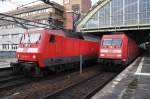 Hier links 120 127-6 und 101 111-3 (am Zugschluss) mit IC1916 von Köln Hbf. nach Berlin Ostbahnhof und rechts 101 072-7 mit IC2243 von Bad Bentheim nach Berlin Ostbahnhof, diese beiden Züge standen am 3.2.2014 in Berlin Ostbahnhof.