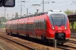 442 726 der S-Bahn Nrnberg am 06. Juni  2011 bei einem Zwischenstopp im Bahnhof Berlin Schnefeld Flughafen.  