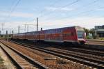 Hier ein RE7 (RE18255) von Wünsdorf-Waldstadt nach Berlin Zoologischer Garten, bei der Ausfahrt am 3.10.2012 aus Berlin Schönefeld Flughafen.
