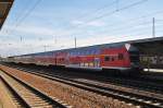 Hier ein RE7 (RE18255) von Wünsdorf-Waldstadt nach Berlin Zoologischer Garten, dieser Zug stand am 3.10.2012 in Berlin Schönefeld Flughafen.