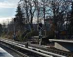 Auf der S2 bei Buckauer Chaussee ist es mit den HL Signalen bald vorbei. Nun wird auch hier das KS Signalsystem das Hl Signalsystem ablösen. 

Berlin Marienfelde 08.01.2018