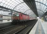 Hier 143 848-0 mit einer RB13 von Wustermark nach Berlin Hbf., bei der Einfahrt am 1.4.2010 in Berlin Spandau.