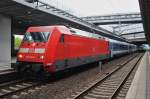 Hier 101 138-6 mit EC171 von Berlin Hbf.(tief) nach Budapest-Keleti pu, dieser Zug stand am 28.6.2014 in Berlin Südkreuz.