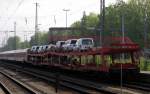Das war's - der letzte Autozug fährt mit CNL 1246  Capella  in Berlin-Wannsee ein.
(27.04.14)